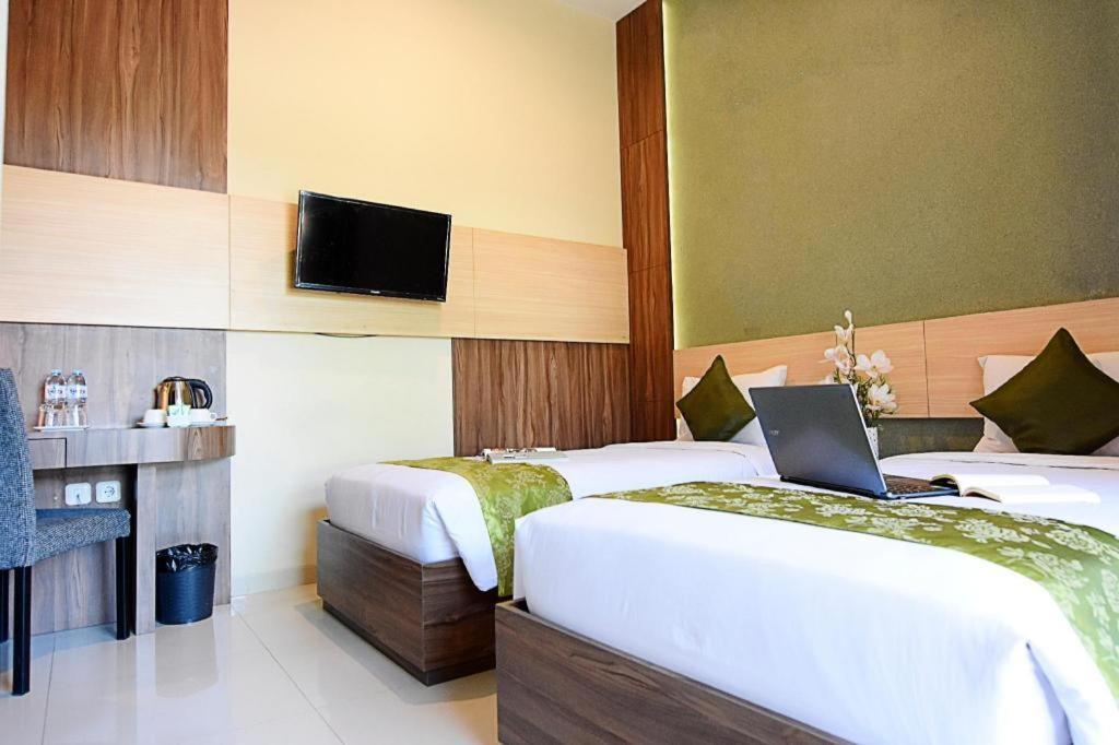 Dpalma Hotel Bandung Exterior foto